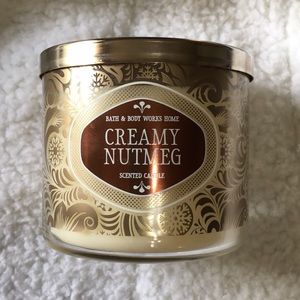 Bath and Body Works Creamy Nutmeg candle